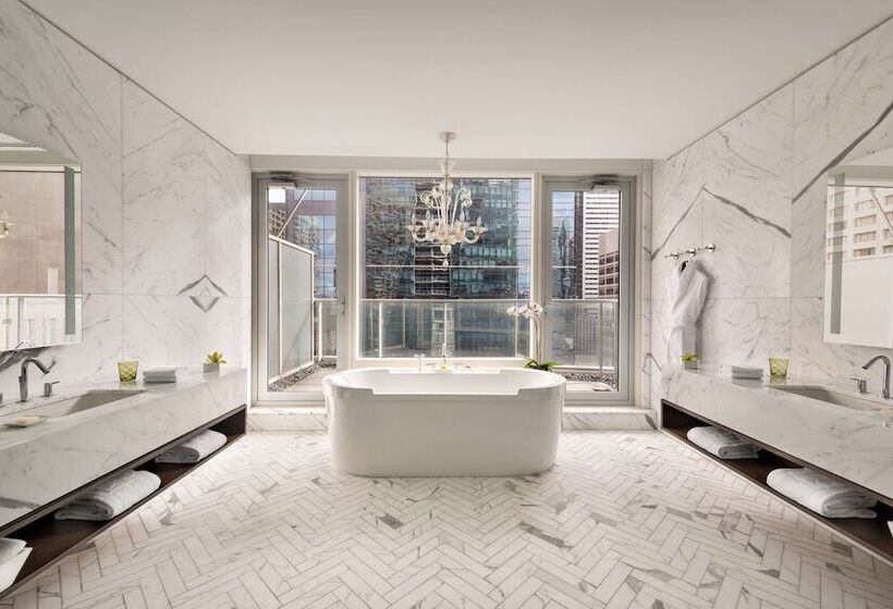 סוויטה נשיאותית, Shangrila Toronto