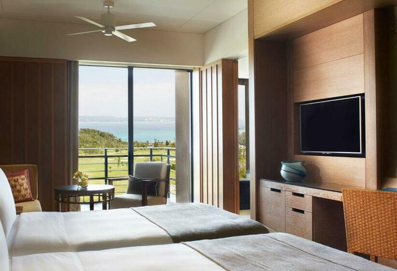 Номер Deluxe, The Ritzcarlton Okinawa