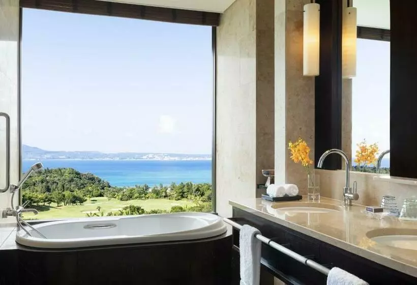 デラックスルーム, The Ritzcarlton Okinawa