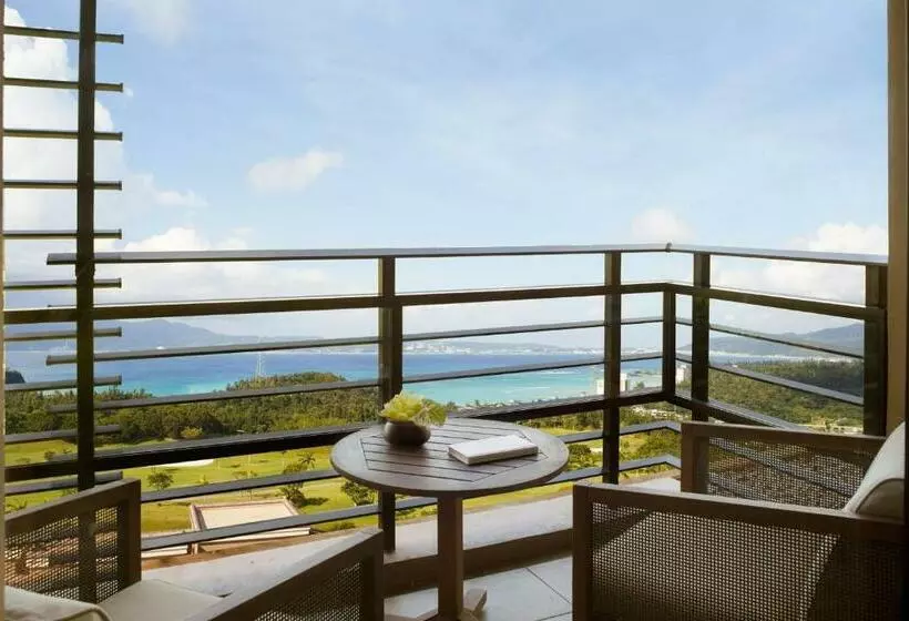 デラックスルーム, The Ritzcarlton Okinawa
