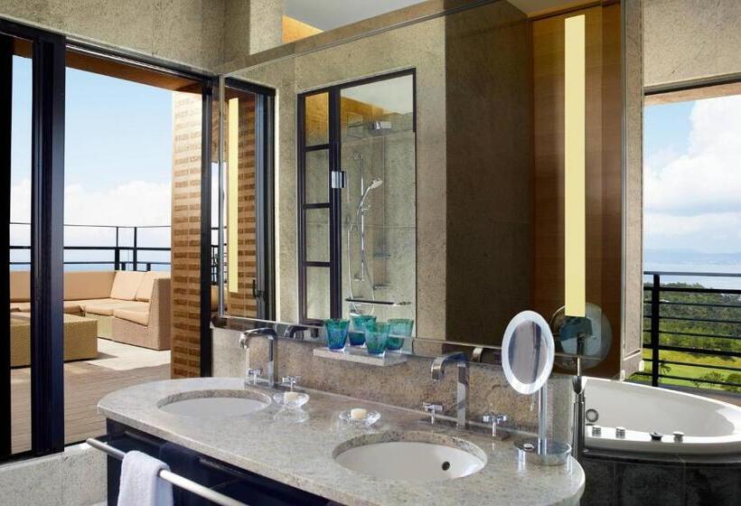 Люкс, The Ritzcarlton Okinawa