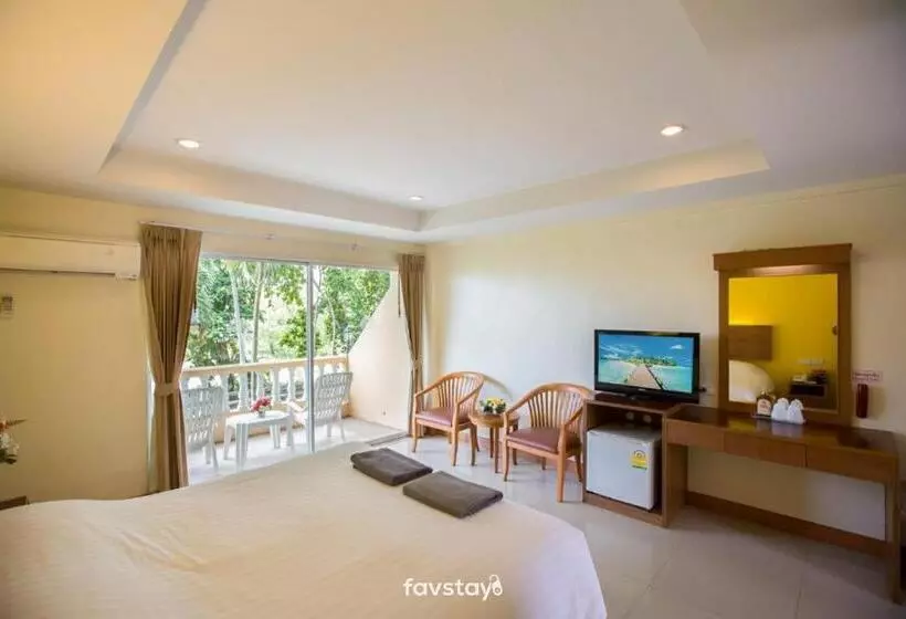 バルコニー付きスーペリアルーム, Twin Palms Resort Pattaya, Sha Extra Plus Certified