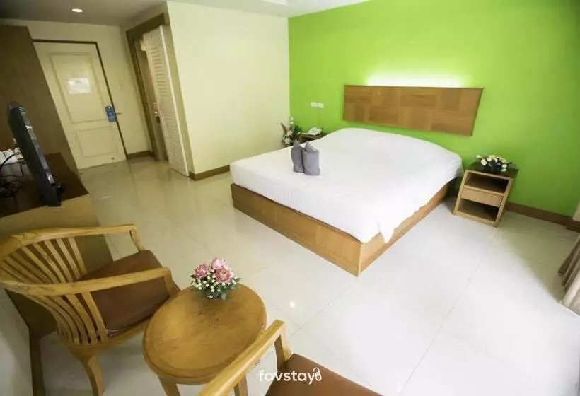 バルコニー付きスーペリアルーム, Twin Palms Resort Pattaya, Sha Extra Plus Certified
