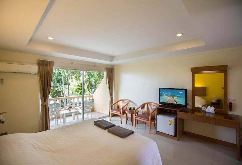 Номер Superior с Балконом, Twin Palms Resort Pattaya, Sha Extra Plus Certified