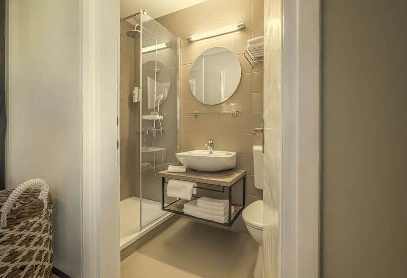 스탠다드 룸 측면 바다 전망, Places Hvar Hotel By Valamar