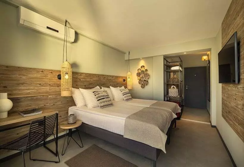 サイドオーシャンビュースタンダードルーム, Places Hvar Hotel By Valamar