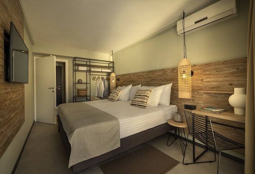 חדר סטנדרט צדדי נוף לים, Places Hvar Hotel By Valamar