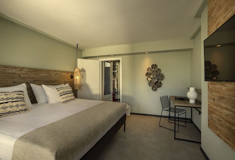 חדר סטנדרט צדדי נוף לים, Places Hvar Hotel By Valamar