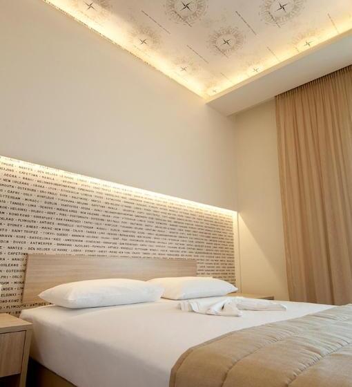 اتاق استاندارد, Louloudis Fresh Adults Only