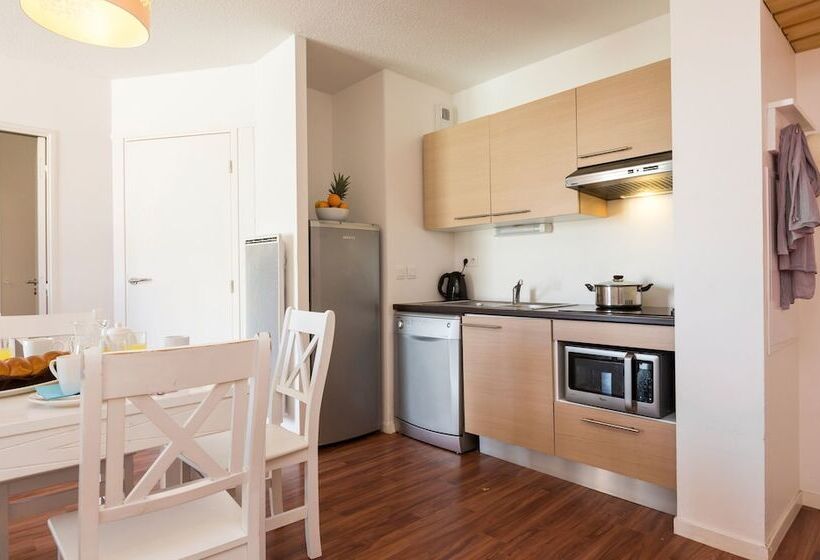 דירת חדר נוף לים, Residence Odalys Fleur De Sel