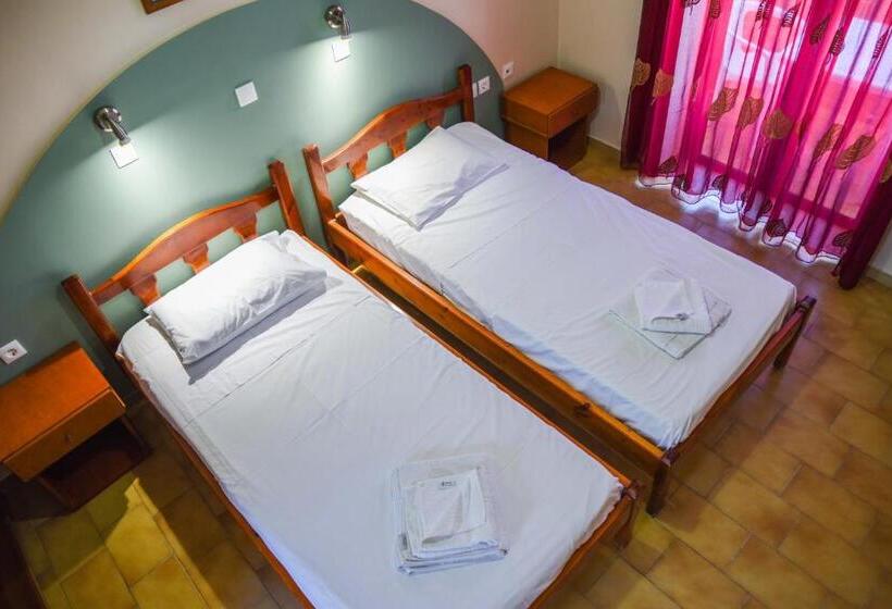 标准工作室, Chrysoula Hotel & Apartments