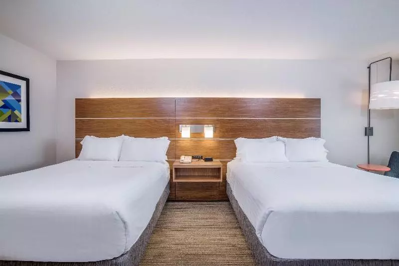 デラックスビラの１ベッドルーム, Rocky Point Resort