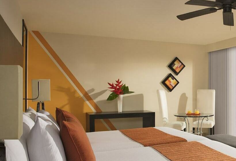 片側に海が見えるデラックスルーム, Grand Oasis Tulum Riviera