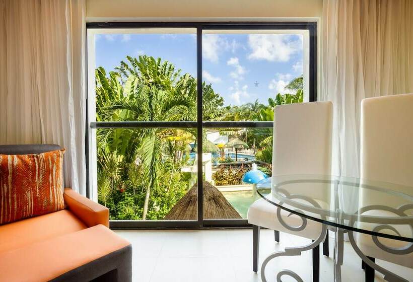 プールの見えるデラックスルーム, Grand Oasis Tulum Riviera
