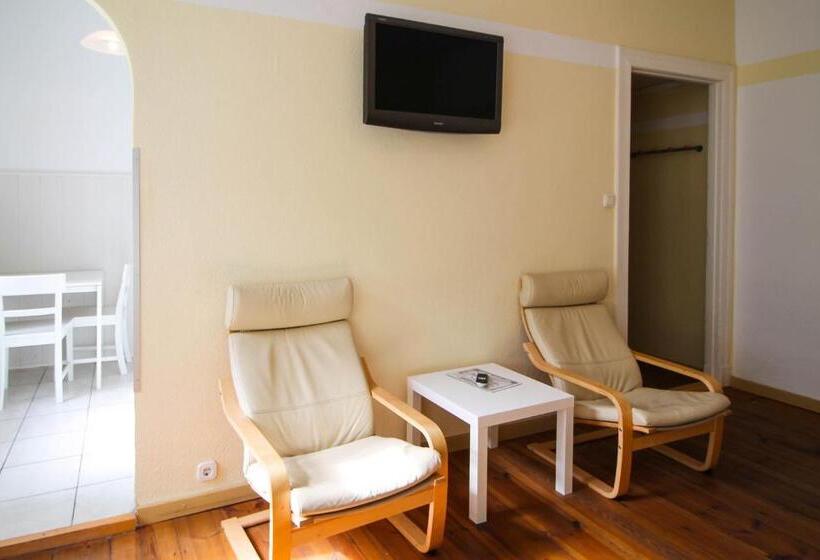 آپارتمان 1 خوابه, Apartments Kolo 77