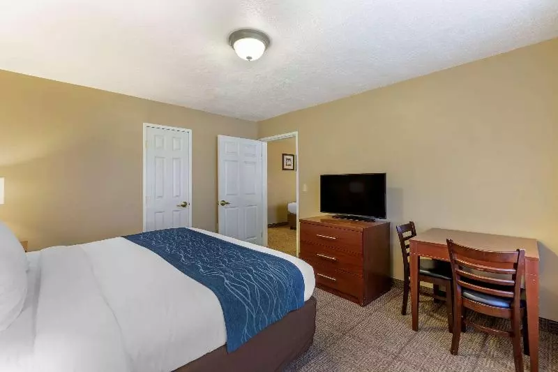 سوئیت با تخت بزرگ, Comfort Inn Saint George North