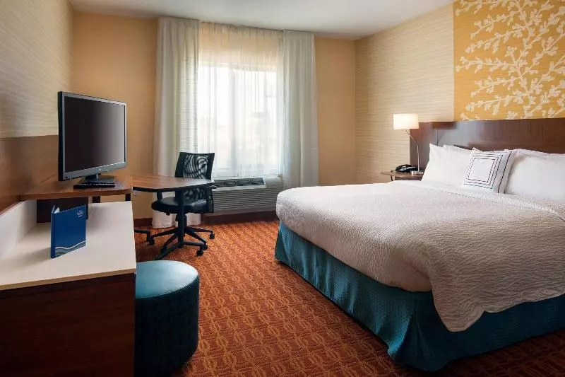 Standard-huone King-vuode, Fairfield Inn & Suites By Marriott Tustin Orange County