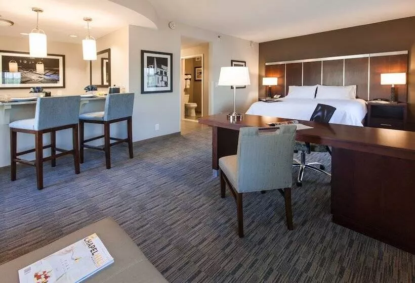 スイート, Hampton Inn & Suites Chapel Hillcarrboro/downtown