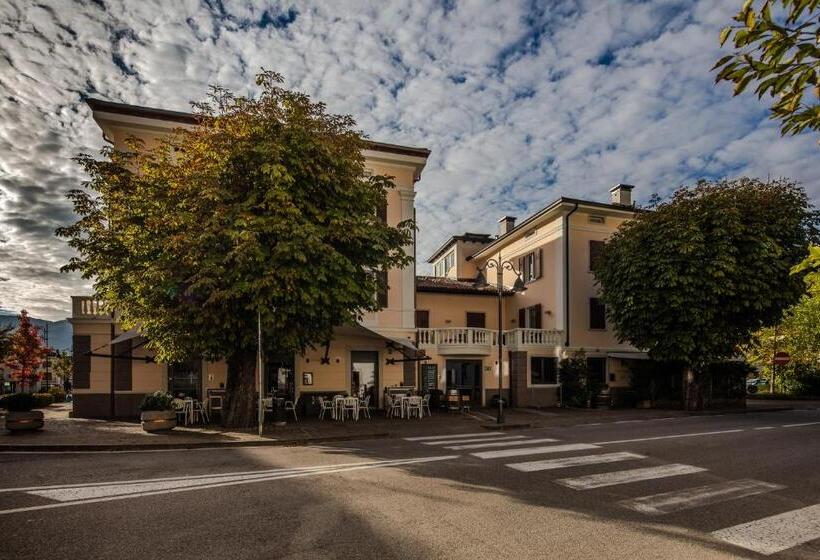 חדר דלוקס עם מרפסת טרסה, Albergo Caffe Centrale