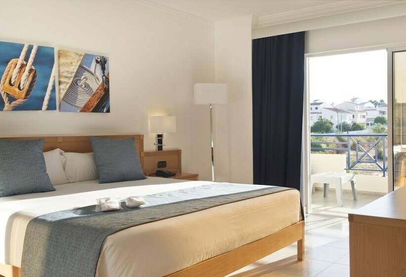 Номер Стандарт Боковой Вид на Море, Ukino Palmeiras Village