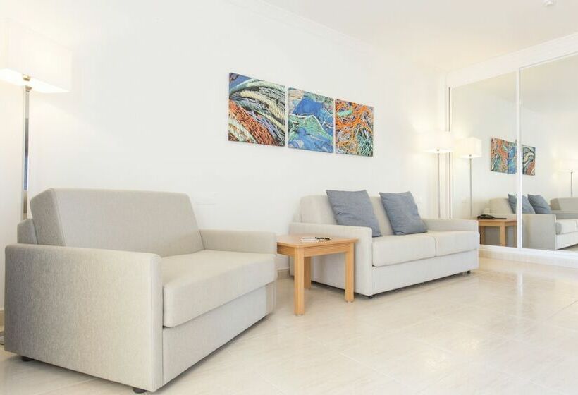 Семейный Номер, Ukino Palmeiras Village