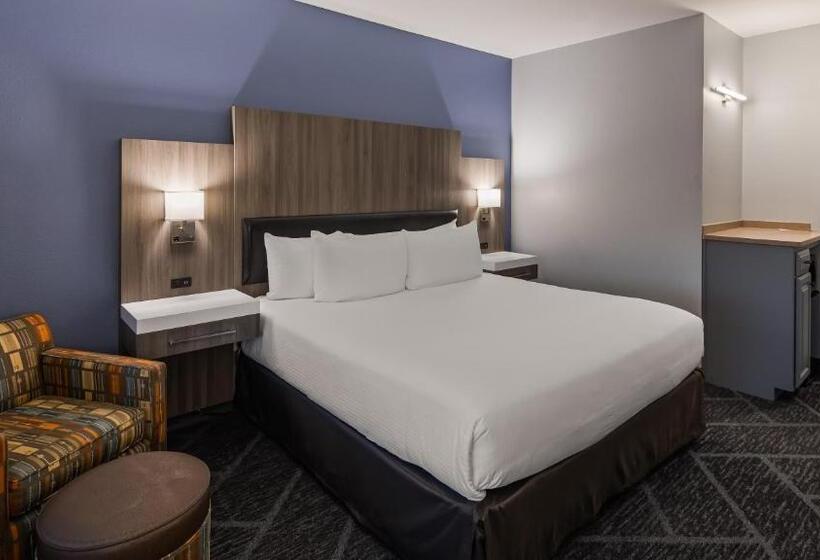 חדר סטנדרט עם מיטת קינג, Best Western Plus Appleton Airport Mall