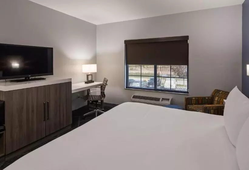 身障者適用スイートルーム, Best Western Plus Appleton Airport Mall