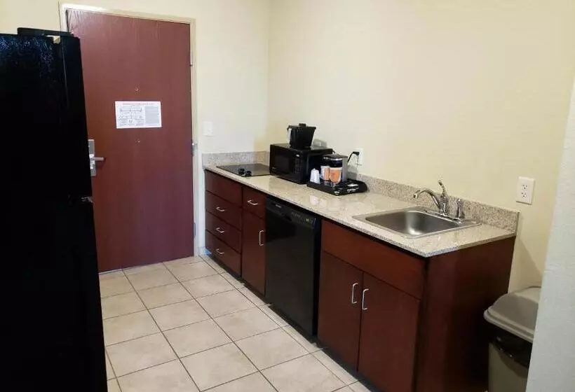 身障者適用スイートルーム, Cobblestone Inn & Suites   Holyoke