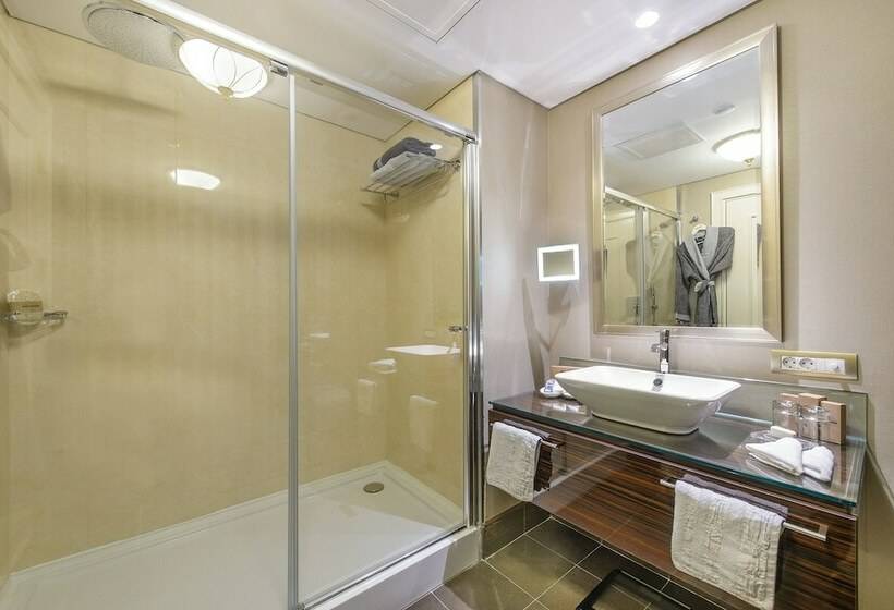 اتاق لوکس, Elite World Istanbul Florya