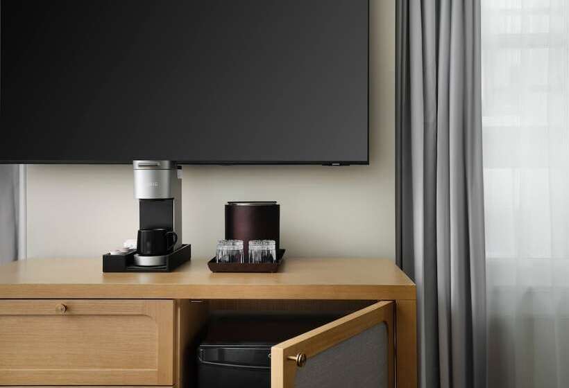 غرفه قياسيه سريرين مزدوجين, Flor Tampa Downtown, Tapestry Collection By Hilton