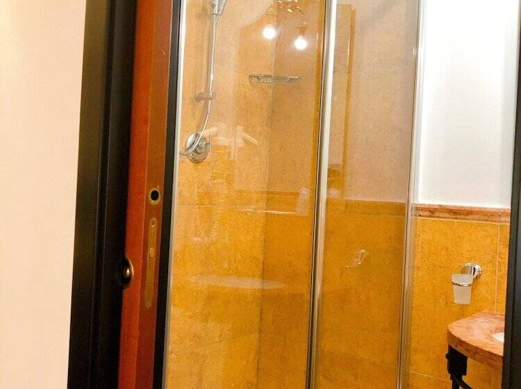 标准间, Florio Opera Palermo Central