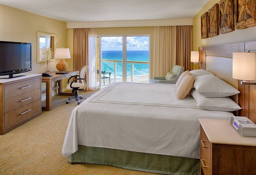 스탠다드 룸 더블 침대 바다 전망, Fort Lauderdale Marriott Pompano Beach Resort And Spa