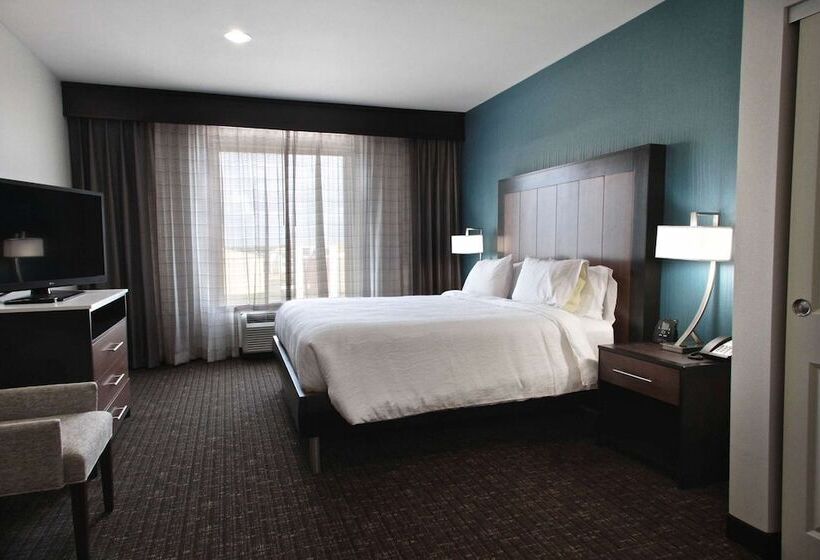 Номер Стандарт Адаптированный для Инвалидов, Hilton Garden Inn Victoria