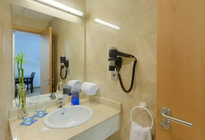 اتاق استاندارد, Madrid Airport Suites, Affiliated By Meliá