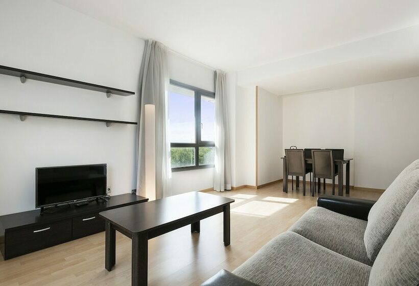 جناح جونيور, Madrid Airport Suites, Affiliated By Meliá