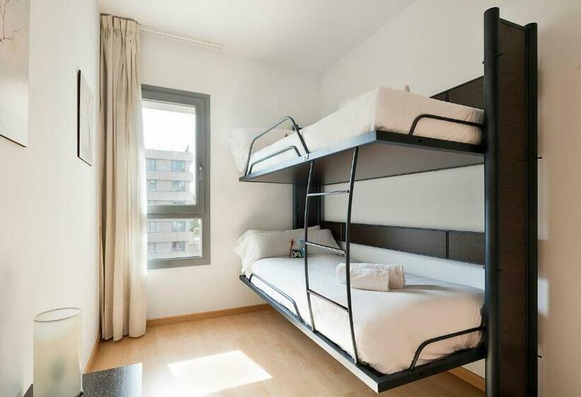 غرفة عائلية, Madrid Airport Suites, Affiliated By Meliá