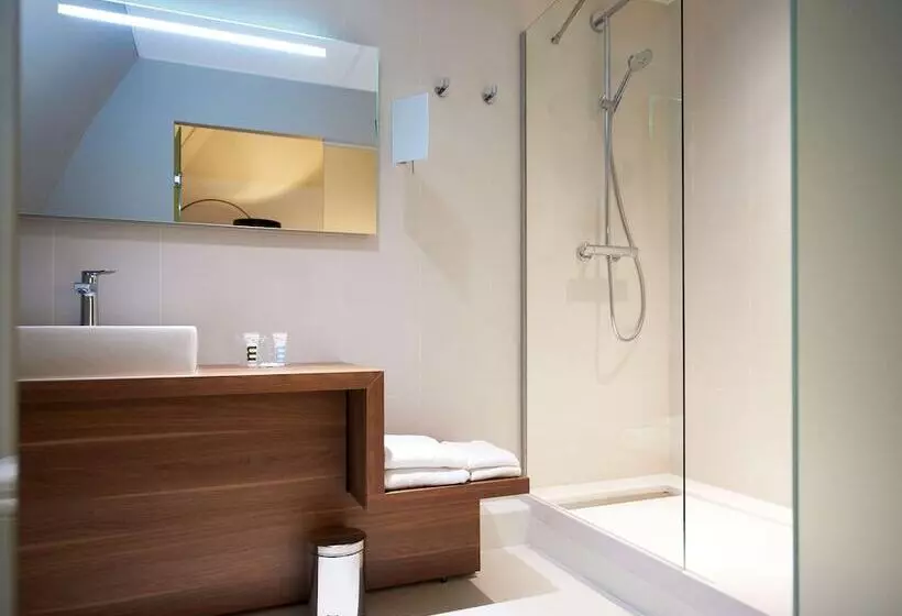 اتاق پرستیژ, Mercure Cholet Centre