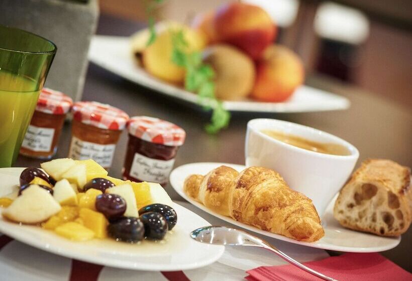 プレステージルーム, Mercure Cholet Centre