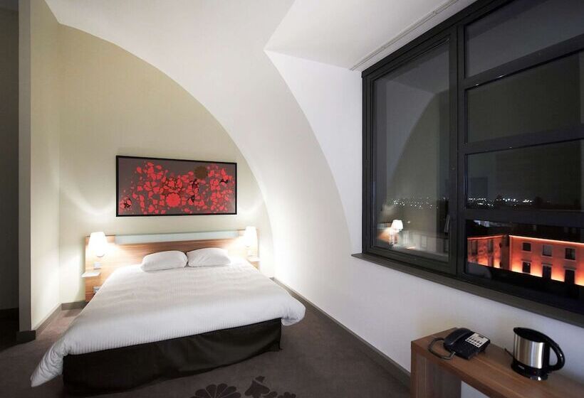 ダブルベッドのクラシックルーム, Mercure Cholet Centre