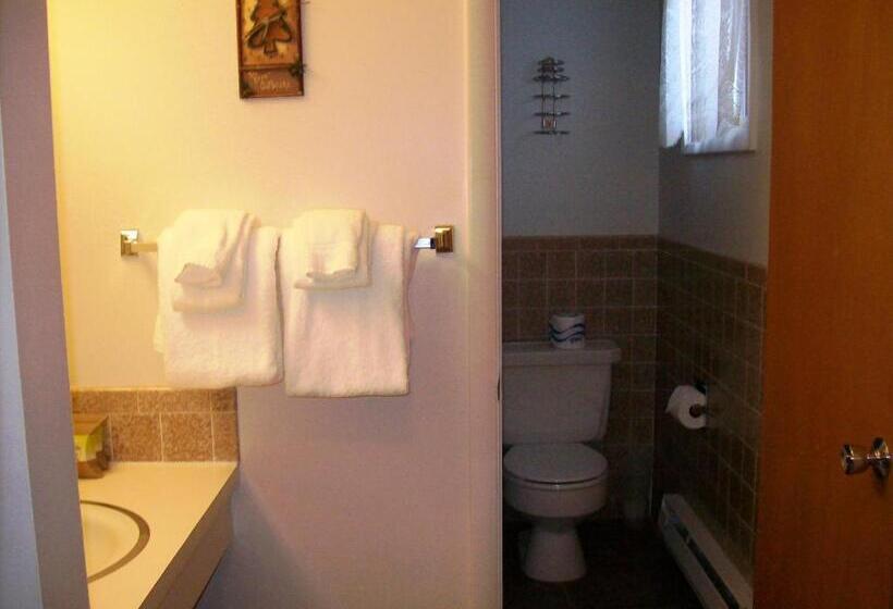 غرفة قياسية سرير كينج, Western Riviera Lakeside Lodging