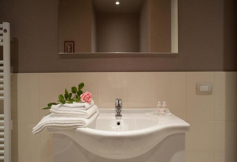 Standard Studio, La Farina Apartments