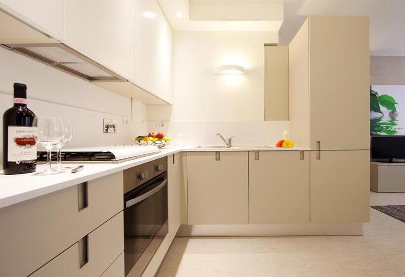 Classic Studio, La Farina Apartments