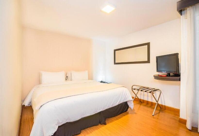 Apartamento 1 Dormitório, Lloyds Apartasuites Parque 93