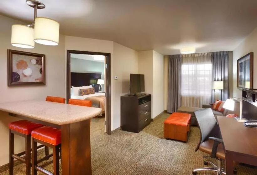 キングサイズベッドのスイートルーム, Staybridge Suites Midvale, An Ihg