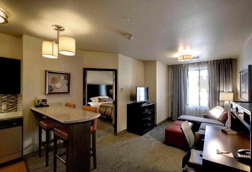 Люкс Кровать Кинг, Staybridge Suites Midvale, An Ihg