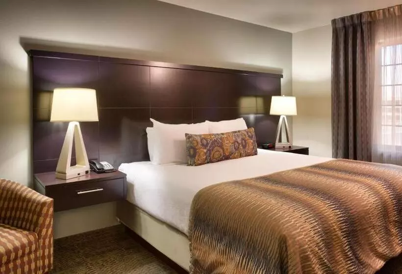 キングサイドベッドのスタンダードワンルーム, Staybridge Suites Midvale, An Ihg