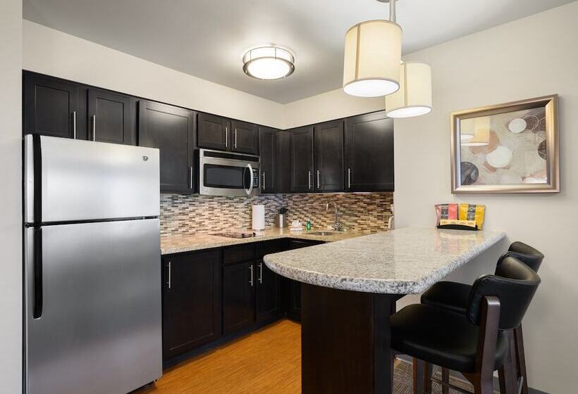 Люкс Адаптированный для Инвалидов, Staybridge Suites Midvale, An Ihg