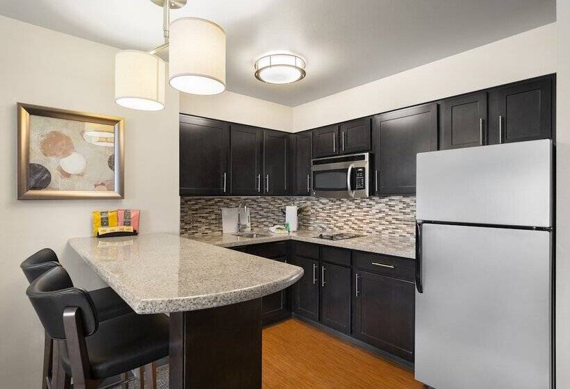 Люкс 2 Спальни, Staybridge Suites Midvale, An Ihg