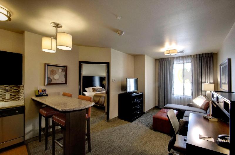 Люкс Кровать Кинг, Staybridge Suites Midvale, An Ihg