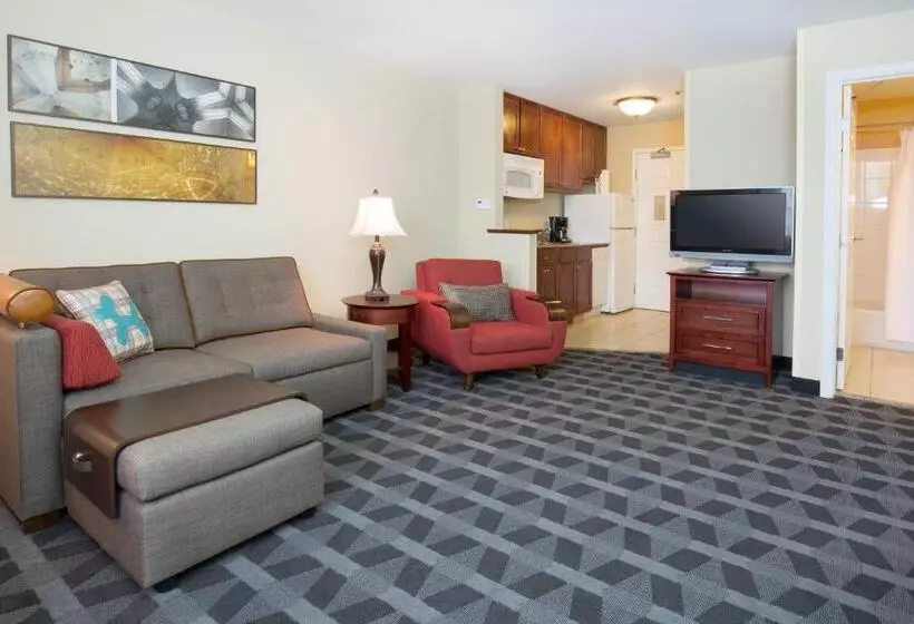 سوئیت با تخت بزرگ, Towneplace Suites Pocatello